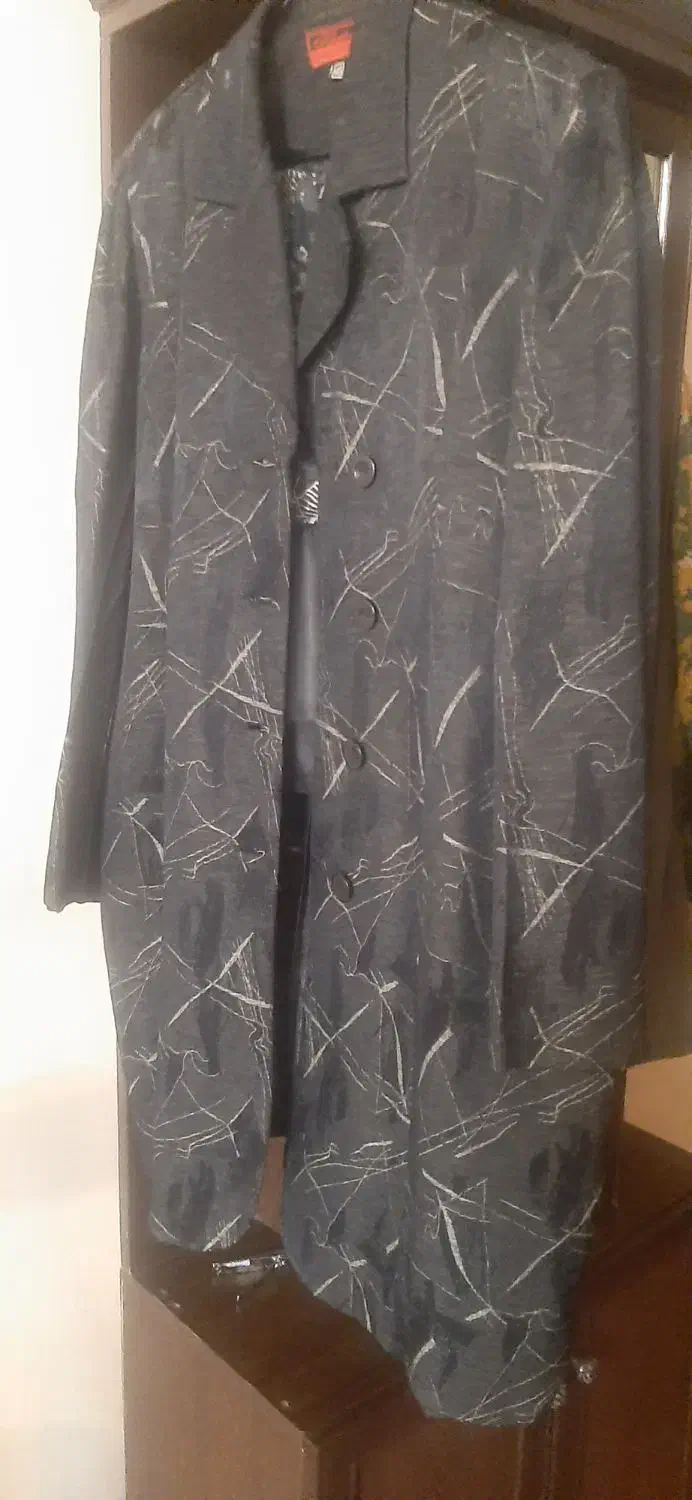 لباس مجلسی|لباس|یزد, |دیوار