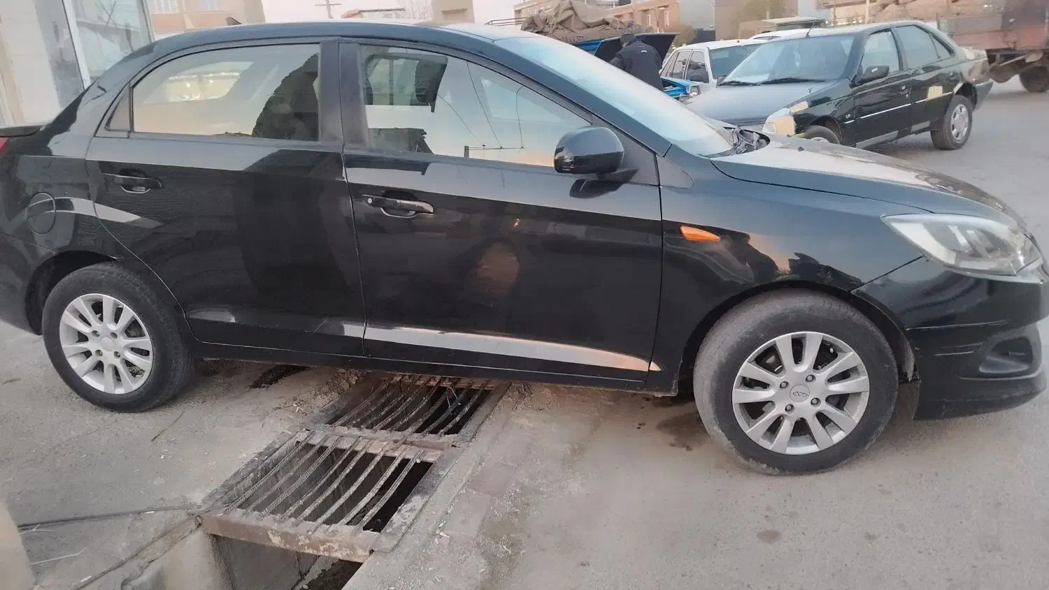 ام وی ام 315صندوق دار|خودرو سواری و وانت|پیرانشهر, |دیوار