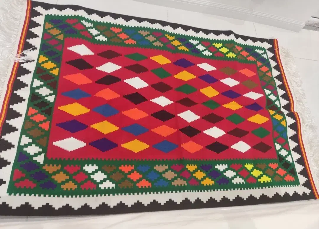 گلیم|گلیم، جاجیم، گبه|جم, |دیوار