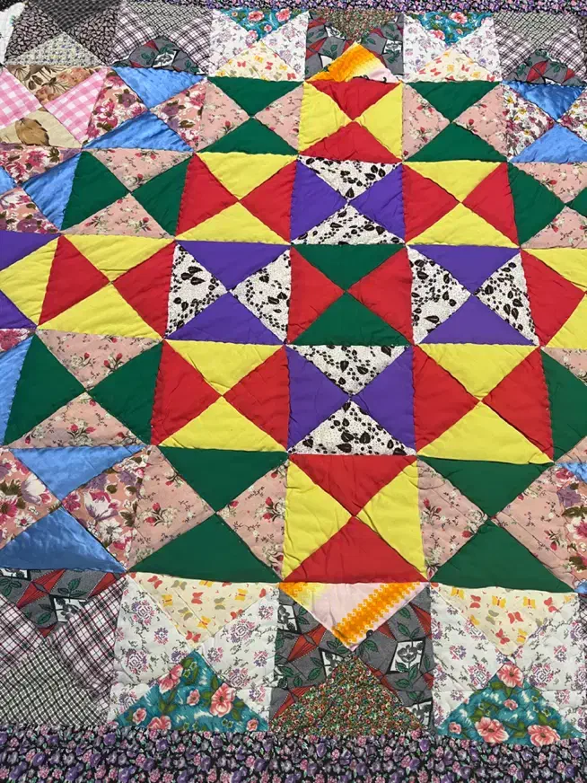 لحاف دونفره انتیک دست دوز چهل تیکه|رختخواب، بالش، پتو|تهران, اباذر|دیوار