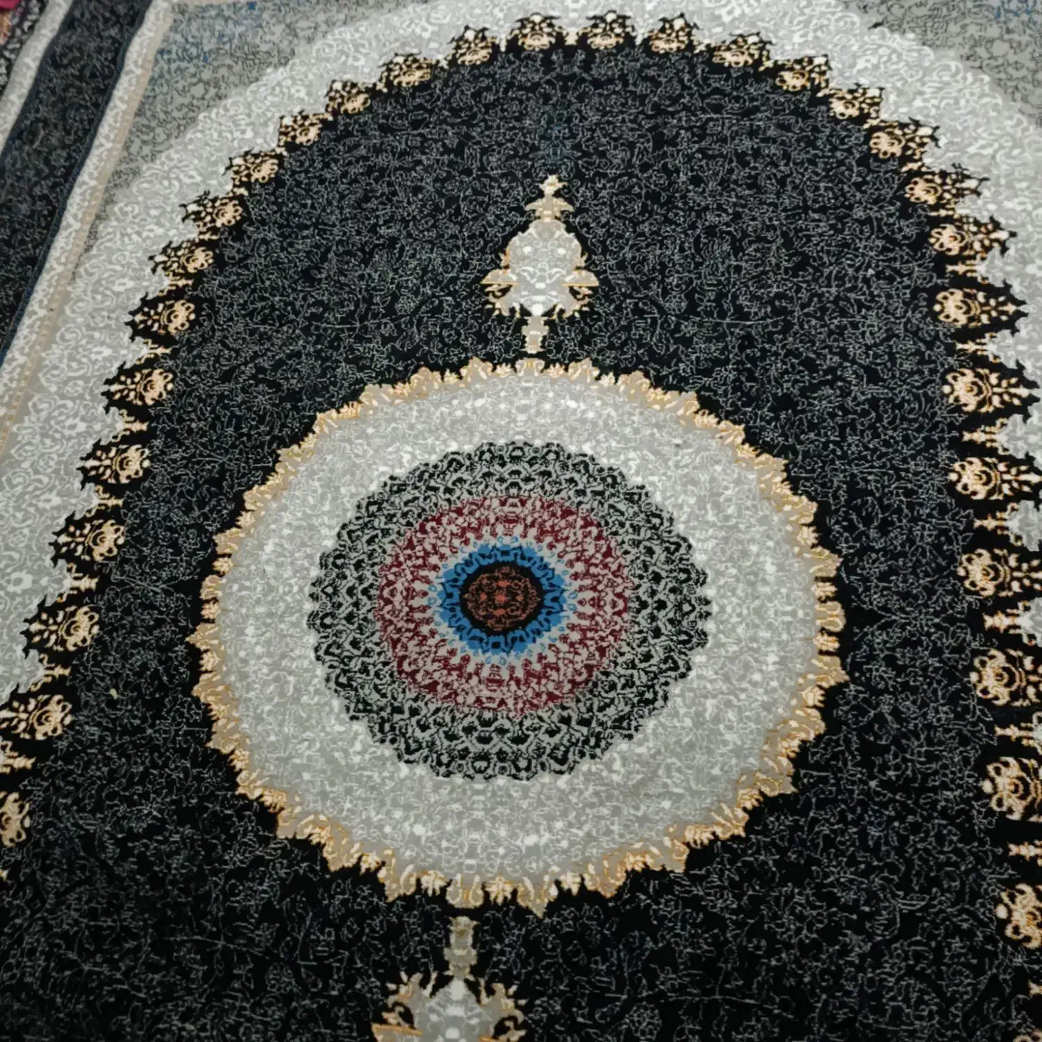 قالی|فرش|اهواز, گلستان|دیوار