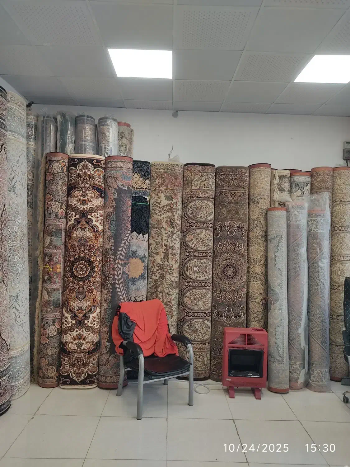 خرید و فروش انواع فرش نو و کارکرده|فرش|اردبیل, |دیوار