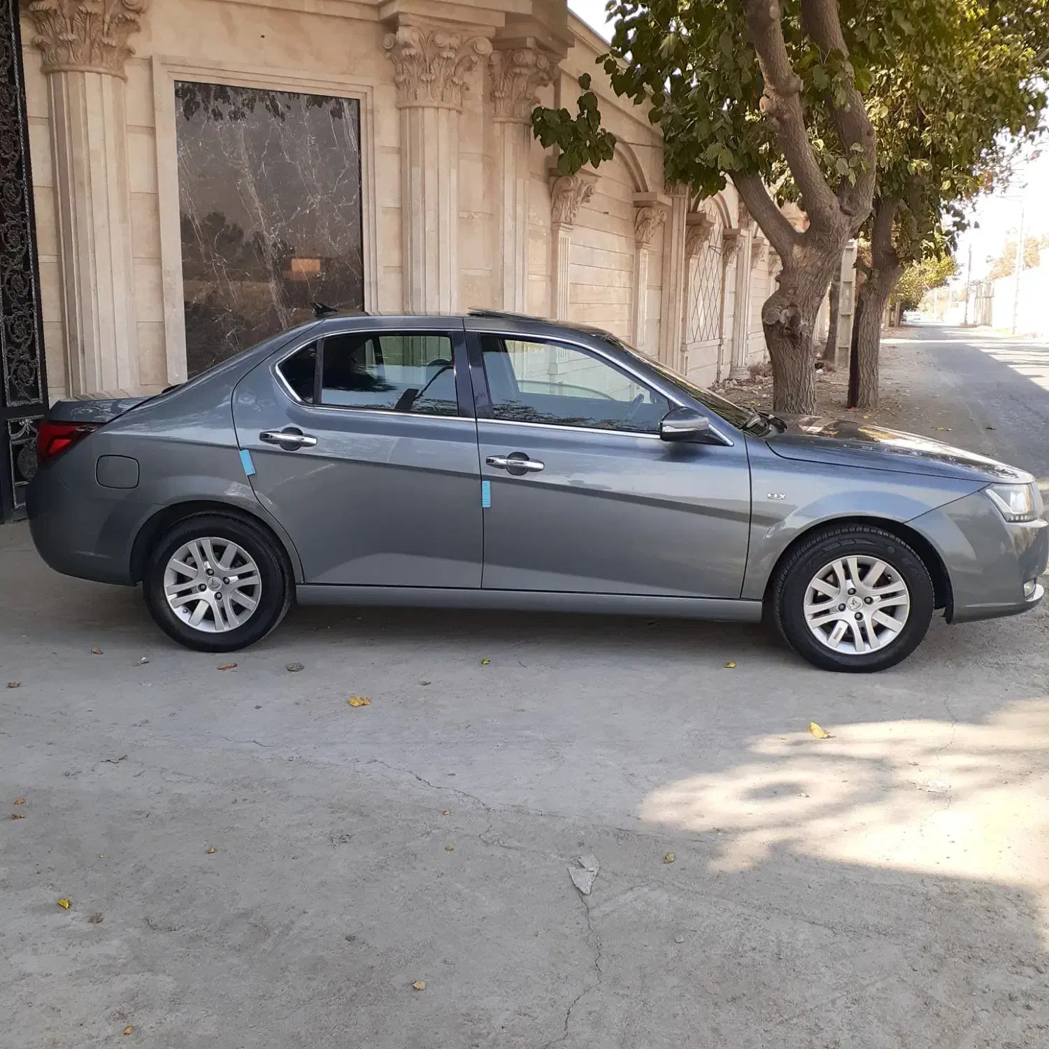 دنا پلاس فول عروسک بدون رنگ|خودرو سواری و وانت|محمدشهر, ولدآباد|دیوار