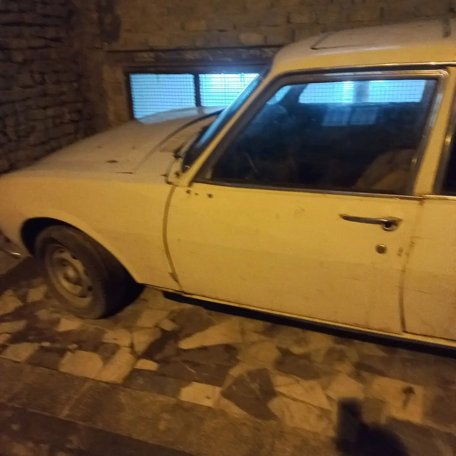 ماشین پژو۵۰۴ موتورسالم|خودرو سواری و وانت|قم, دوبرادر|دیوار