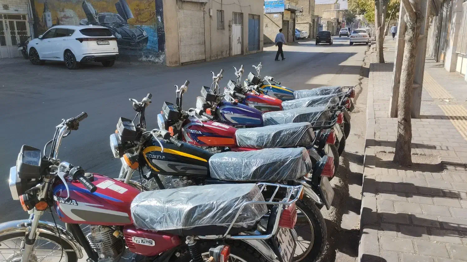 فروش موتور مزایده با برگه ستاد امام«ره»|موتورسیکلت|همدان, |دیوار