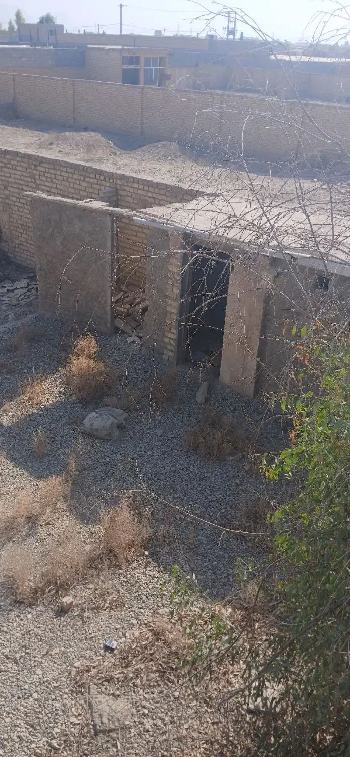 زمین ۴ دیواری ۱۰۰۰ متر|فروش زمین و ملک کلنگی|اصفهان, جلوان|دیوار