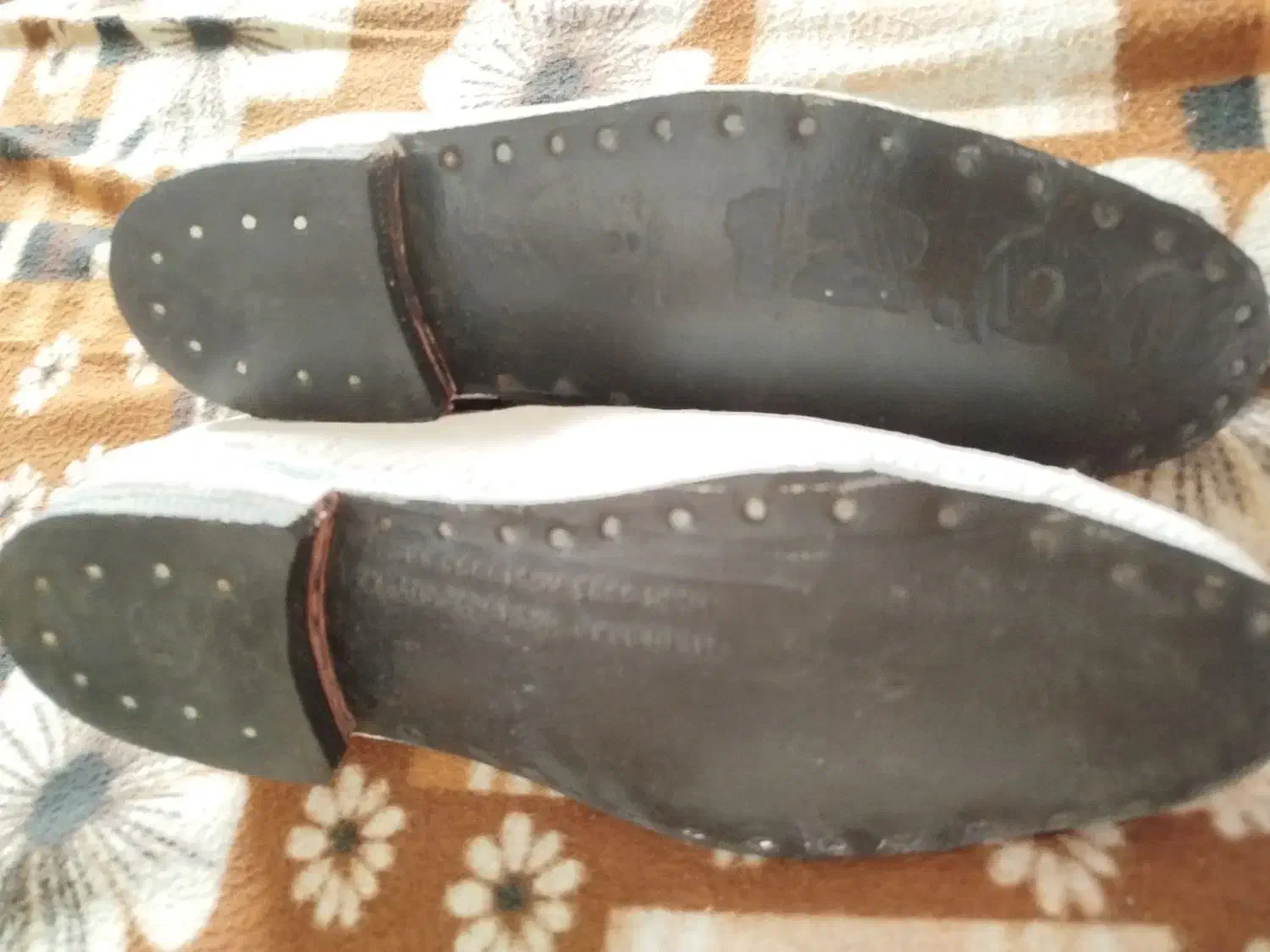 گیوه سفید سایز ۴۰ کاملا نو|کیف، کفش، کمربند|مبارکه, |دیوار