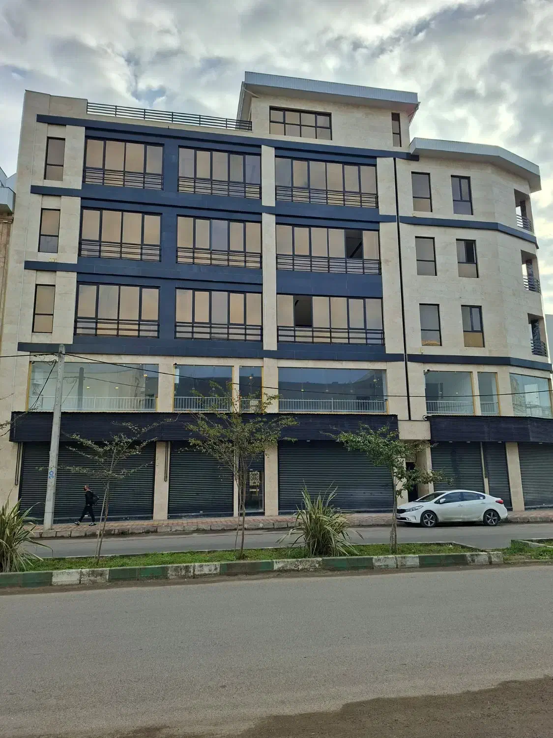 رهن یا اجاره یک باب مغازه در دیلمان،بلوار امام علی|اجارهٔ مغازه و غرفه|رشت, دیلمان|دیوار