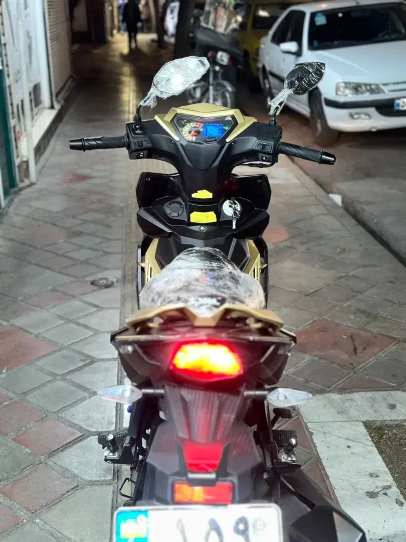 لاکی 185|موتورسیکلت|تهران, مولوی|دیوار