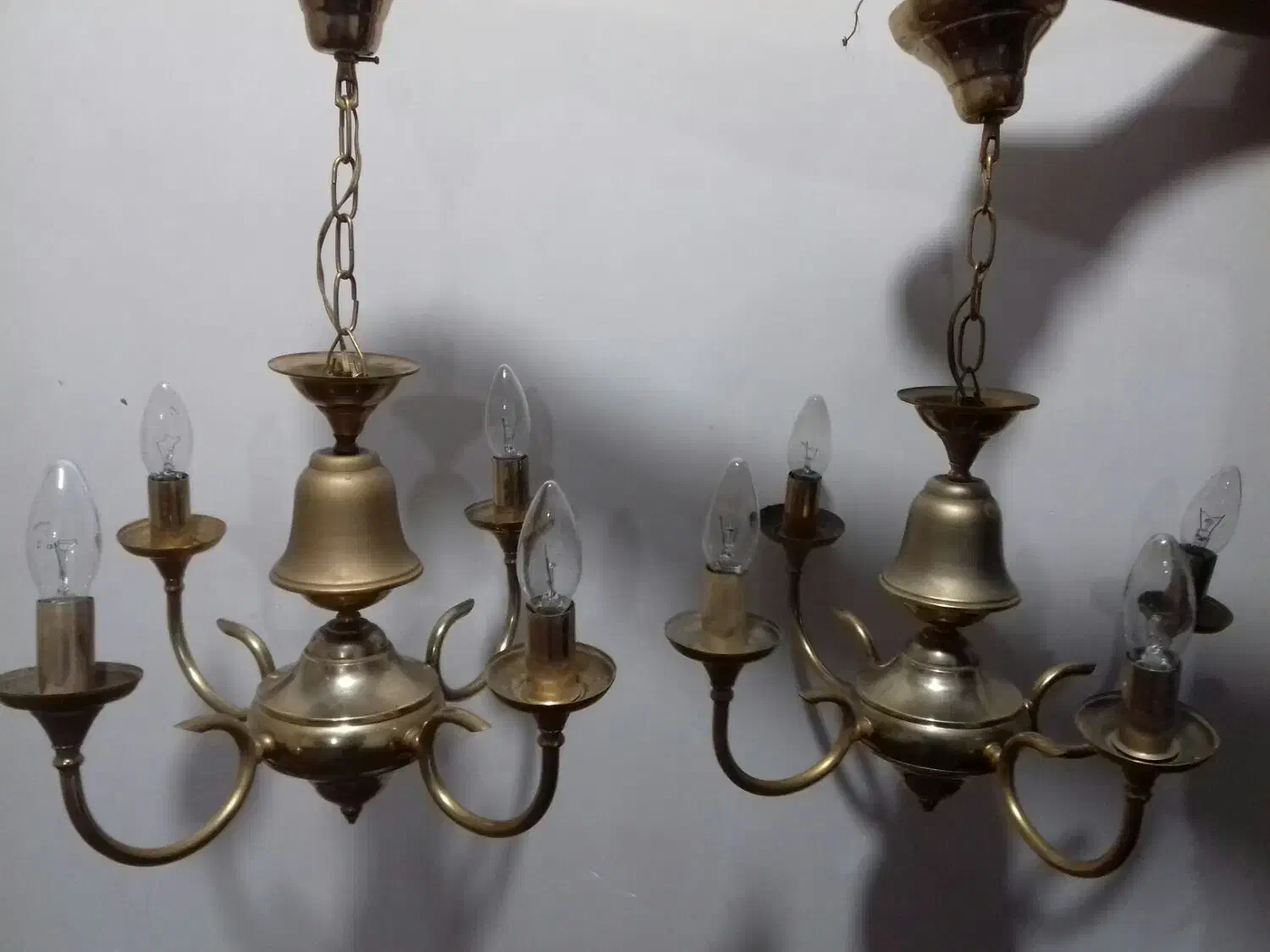 دوعدد لوستر چهار شعله|لوستر و چراغ آویز|رزن, |دیوار