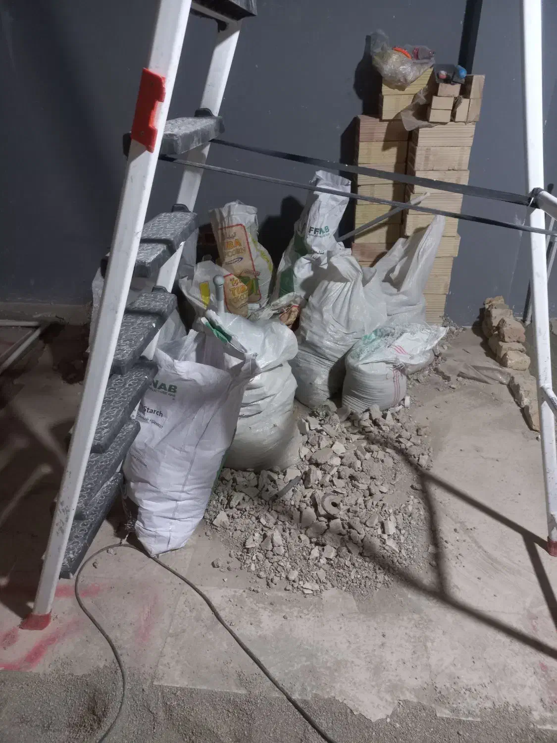 تخریب ساختمان تخریب آرگ اوپن دیوار کف|خدمات پیشه و مهارت|تهران, بریانک|دیوار