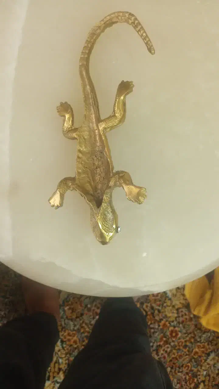 میز برنز|مجسمه، تندیس، ماکت|تبریز, |دیوار