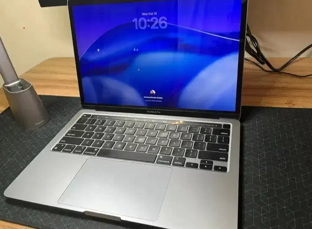 استخدام نیرو کار خانم برای سایت پوشاک|استخدام اداری و مدیریت|رشت, معلم|دیوار