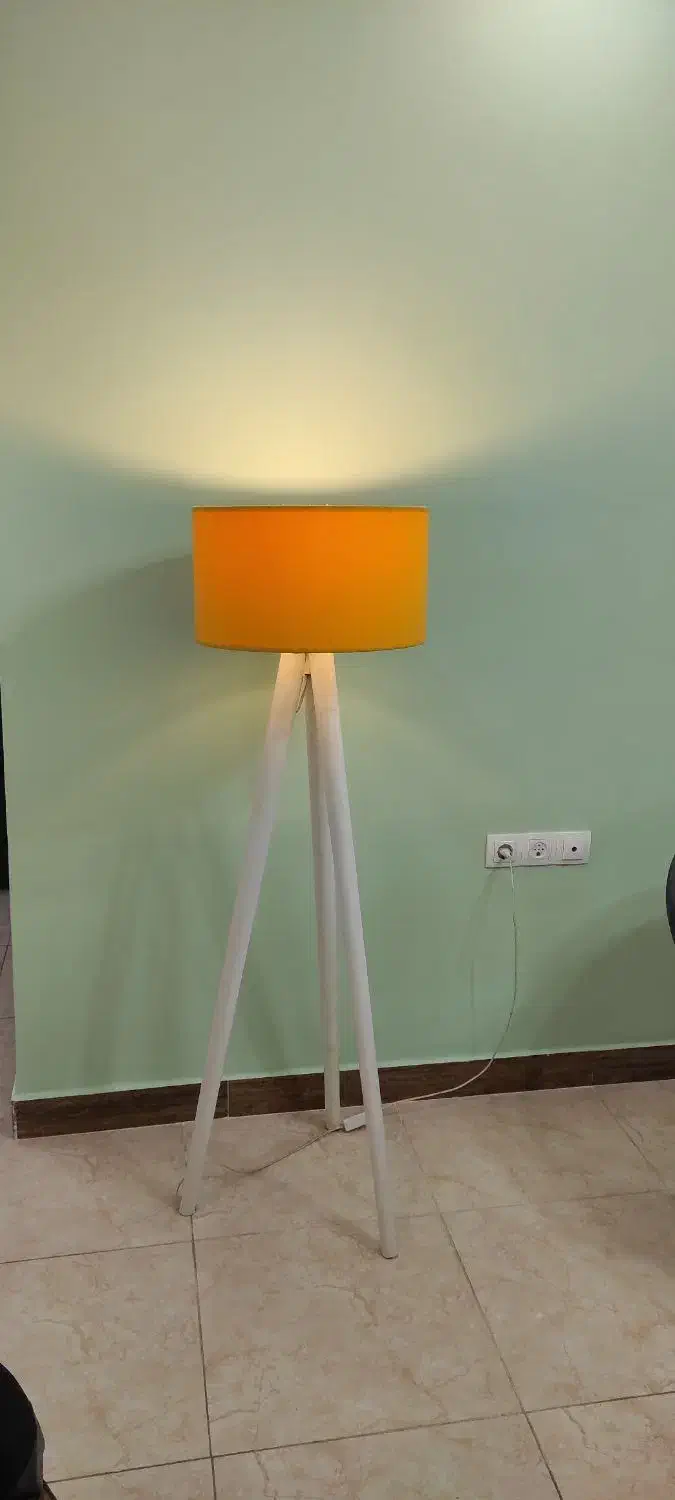 چراغ|چراغ خواب و آباژور|فومن, |دیوار