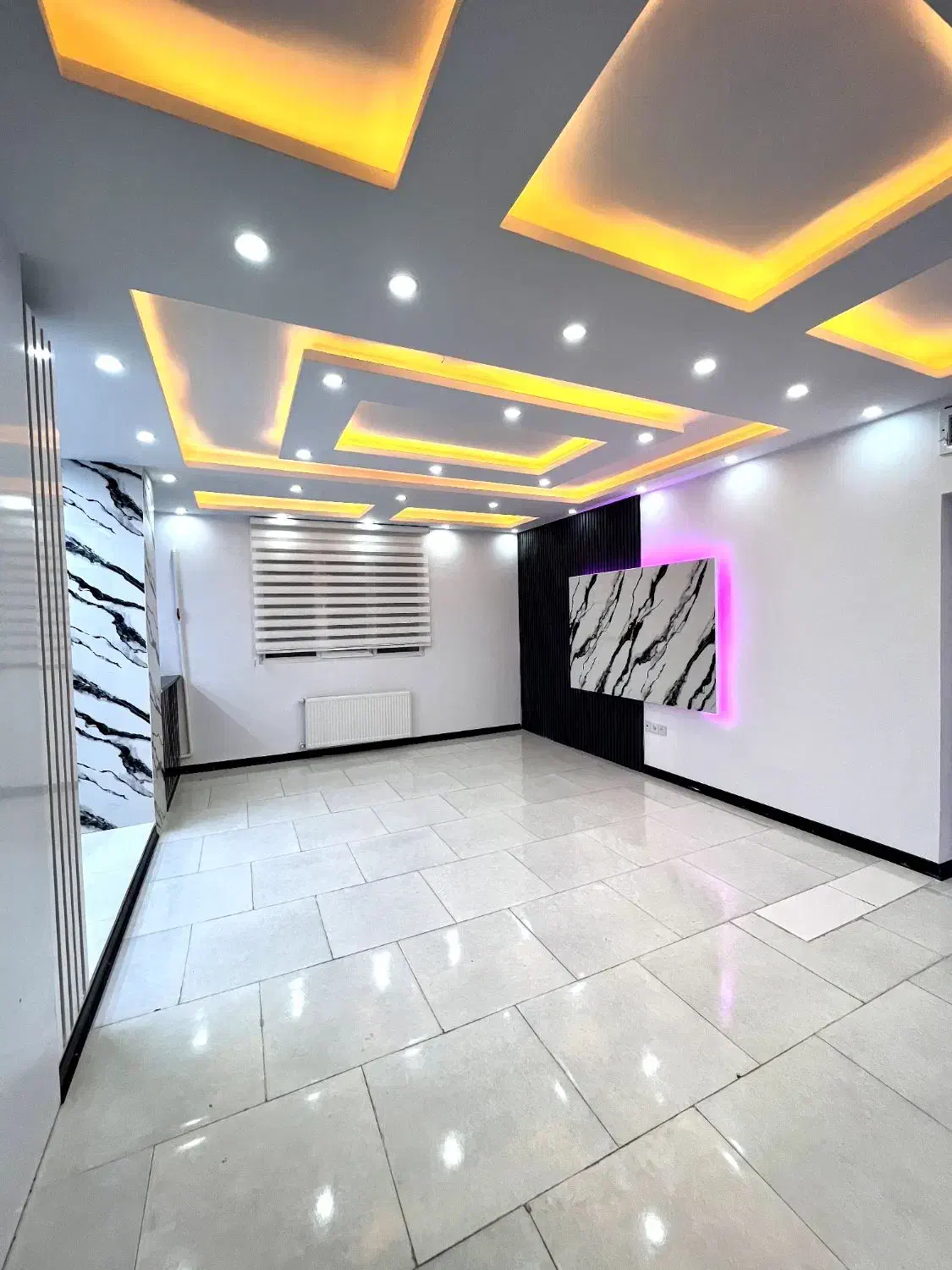 پارکینگ مسقف و انباری (۱۰۲ متریی) پرند|فروش آپارتمان|پرند, فاز ۲|دیوار