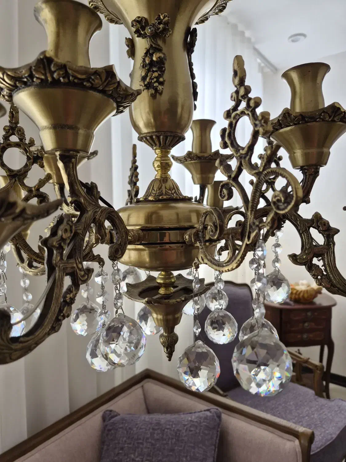 لوستر برنز ۴ شاخه|لوستر و چراغ آویز|قم, انسجام|دیوار