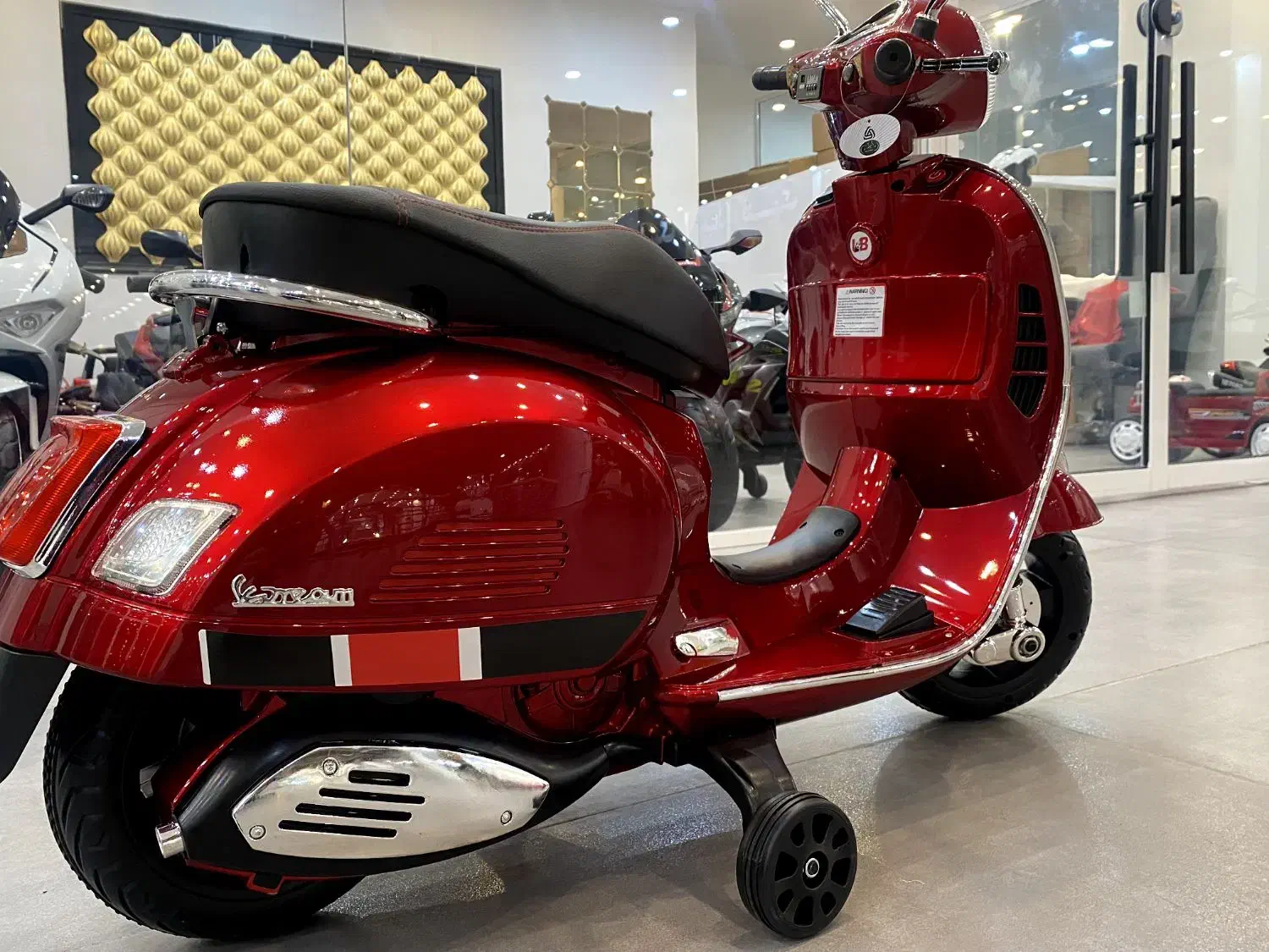 موتور وسپا جذاب ۱۴۳۱|اسباب‌بازی بچه|تهران, زرگنده|دیوار