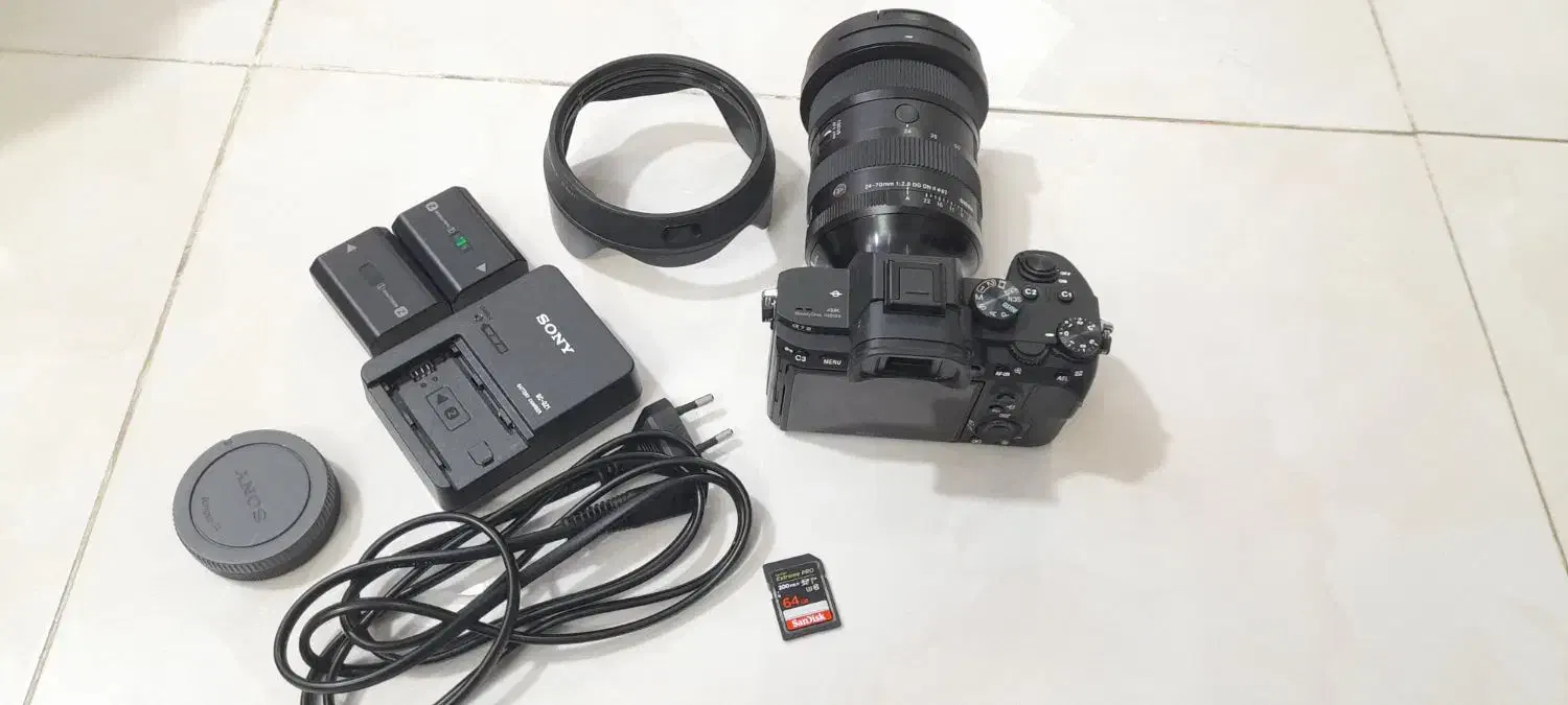 دوربین و لنز|دوربین عکاسی و فیلم‌برداری|کرمان, |دیوار