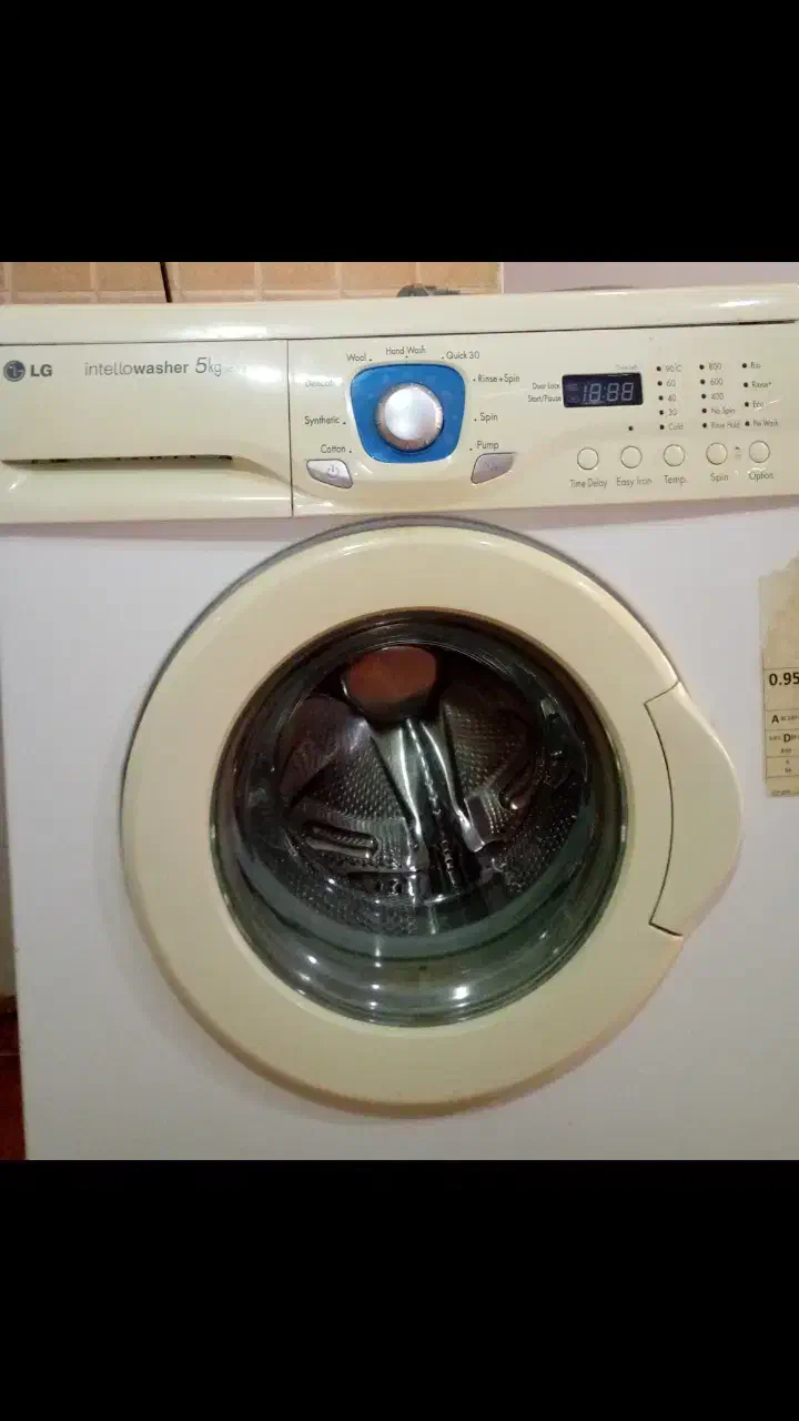 ماشین لباس شویی LG|ماشین لباسشویی و خشککن لباس|اهواز, کیانپارس |دیوار