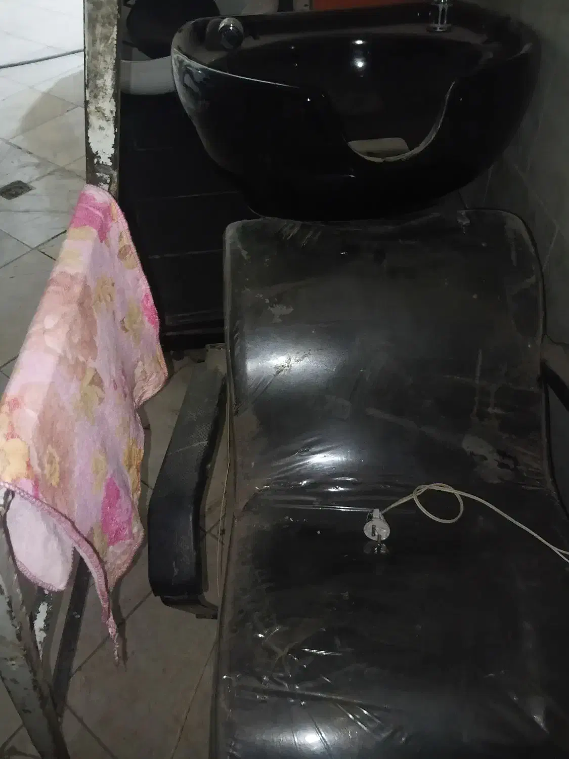 لوازم آرایشگاه و یک دستگاه کپی ۴کاره توشیبا|پرینتر، اسکنر، کپی، فکس|قزوین, |دیوار