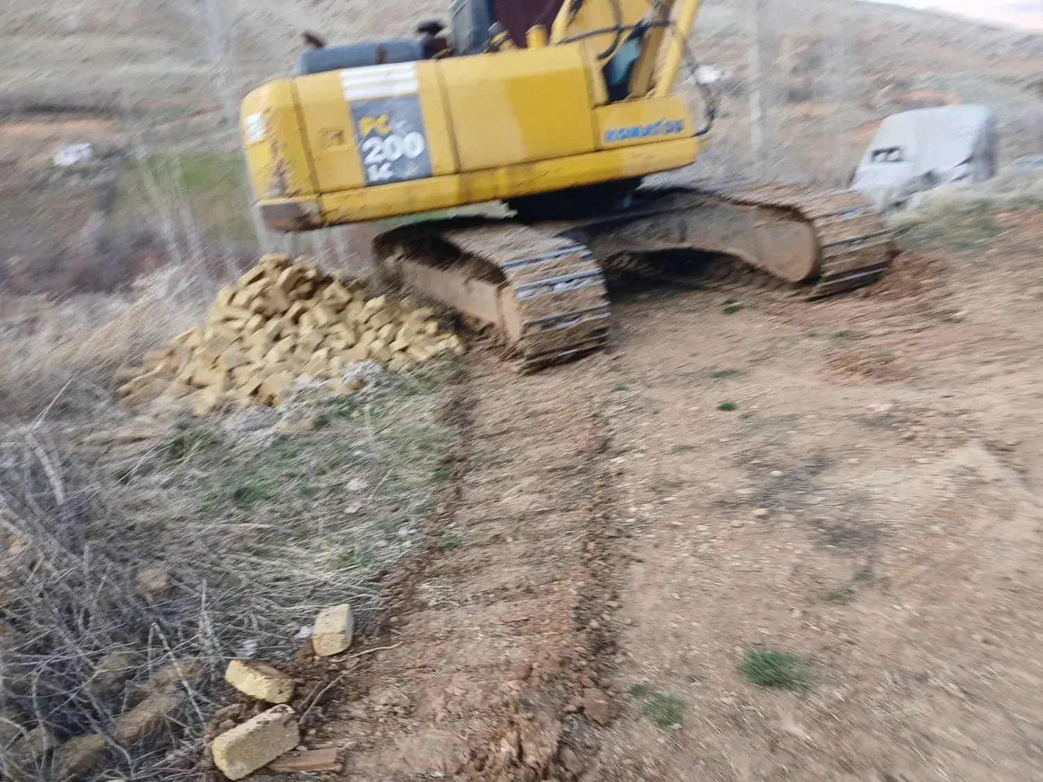 اجاره بیل مکانیکی|خدمات حمل و نقل|صحنه, |دیوار