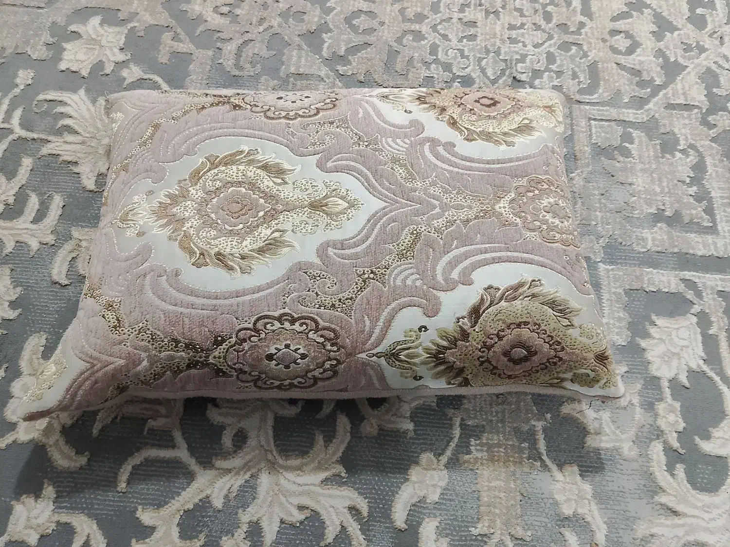 رویه بالشت در حد نو 12 عدد|رختخواب، بالش، پتو|کوهدشت, |دیوار