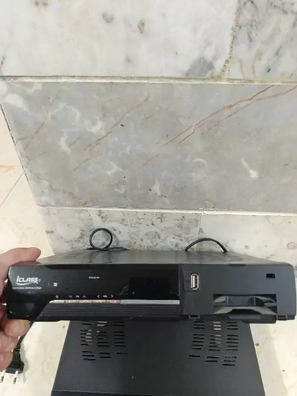 دو عدد دستگاه دیجیتال|صوتی و تصویری|یزد, |دیوار