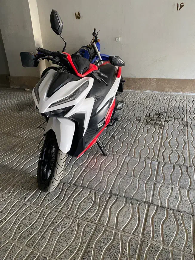 موتور کلیک مدل ۱۴۰۳|موتورسیکلت|سیرجان, |دیوار