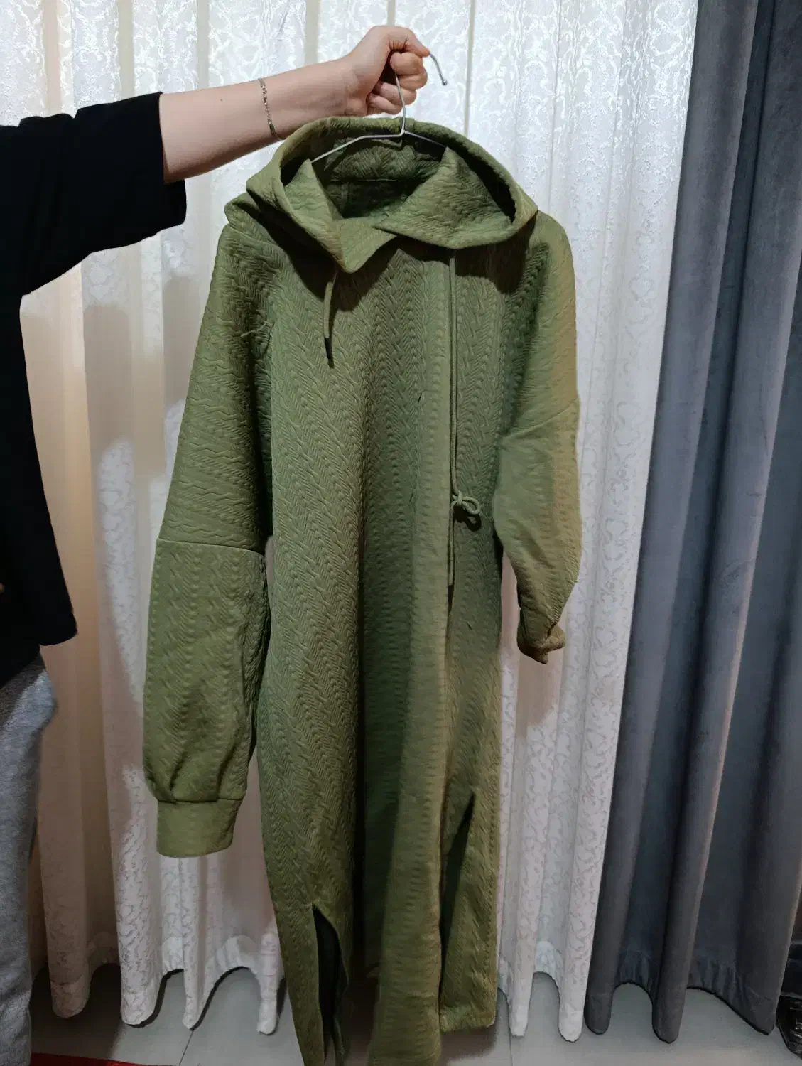 درحدنو|لباس|تاکستان, |دیوار