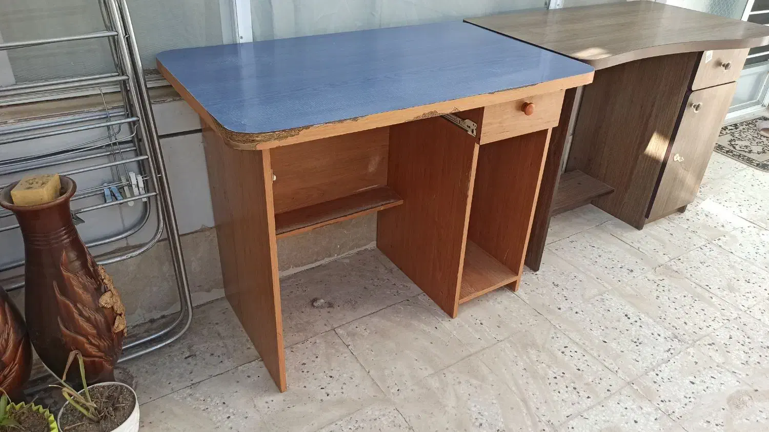 میز تحریر و میز کامپیوتر|میز تحریر و کامپیوتر|تربتحیدریه, فرمانداری|دیوار