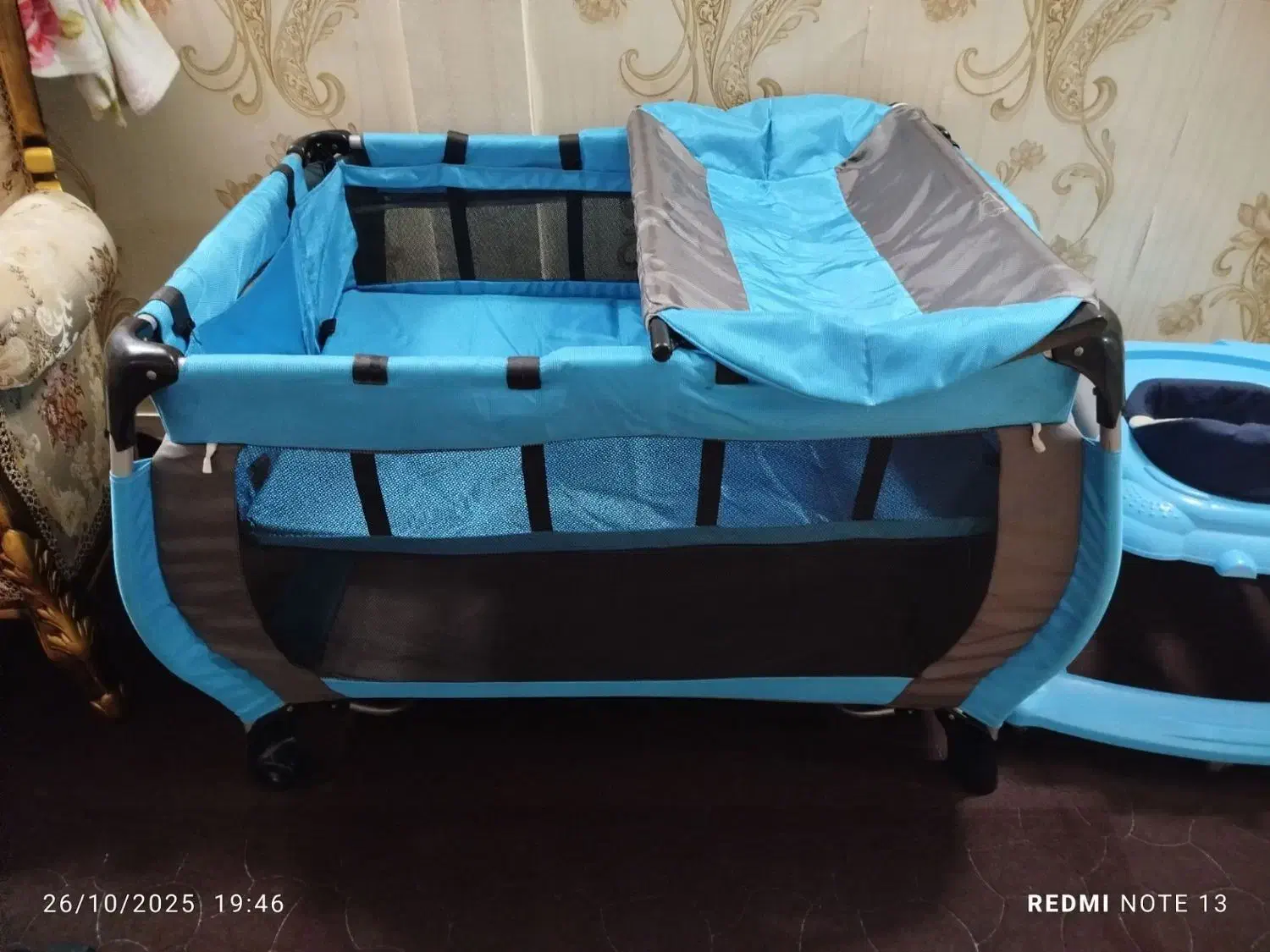 تخت و گهواره پارک|تخت و صندلی بچه|نسیمشهر, |دیوار