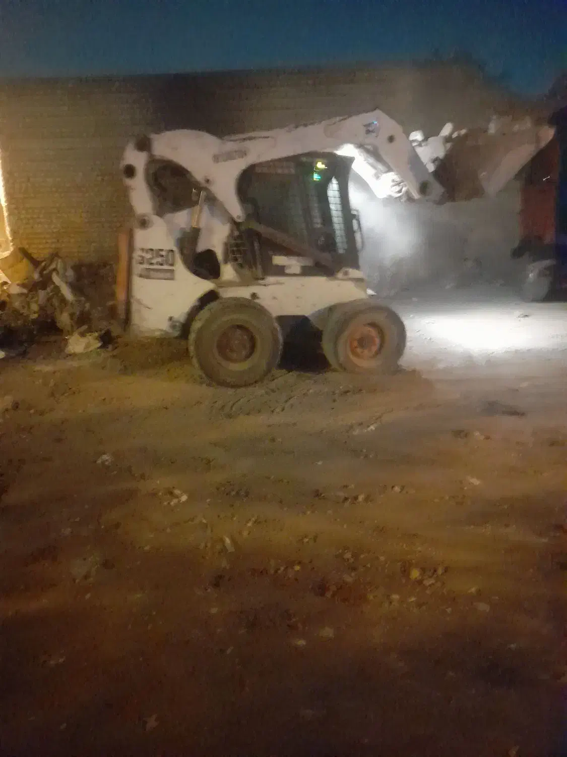 اجاره بابکت خاور حمل نخاله و مصالح ساختمانی|خدمات حمل و نقل|تهران, فردوسی|دیوار