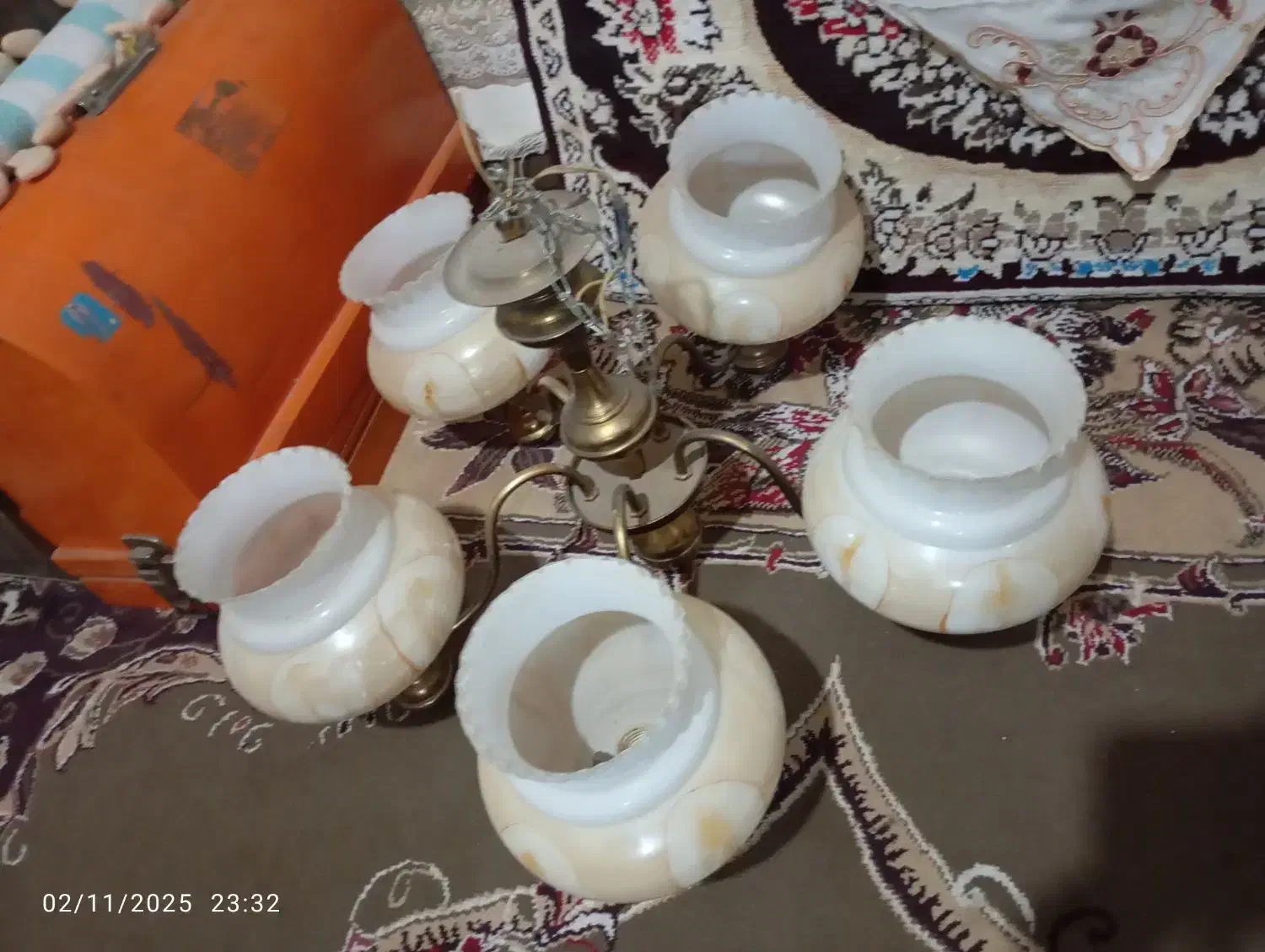 دوعدد لوستر|لوستر و چراغ آویز|قزوین, |دیوار