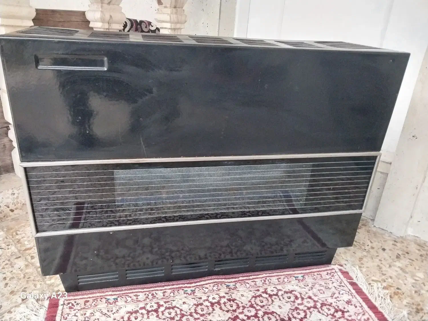 بخاری گازی سالم سالم در حال کار|بخاری، هیتر، شومینه|رشت, سعدی (تختی)|دیوار