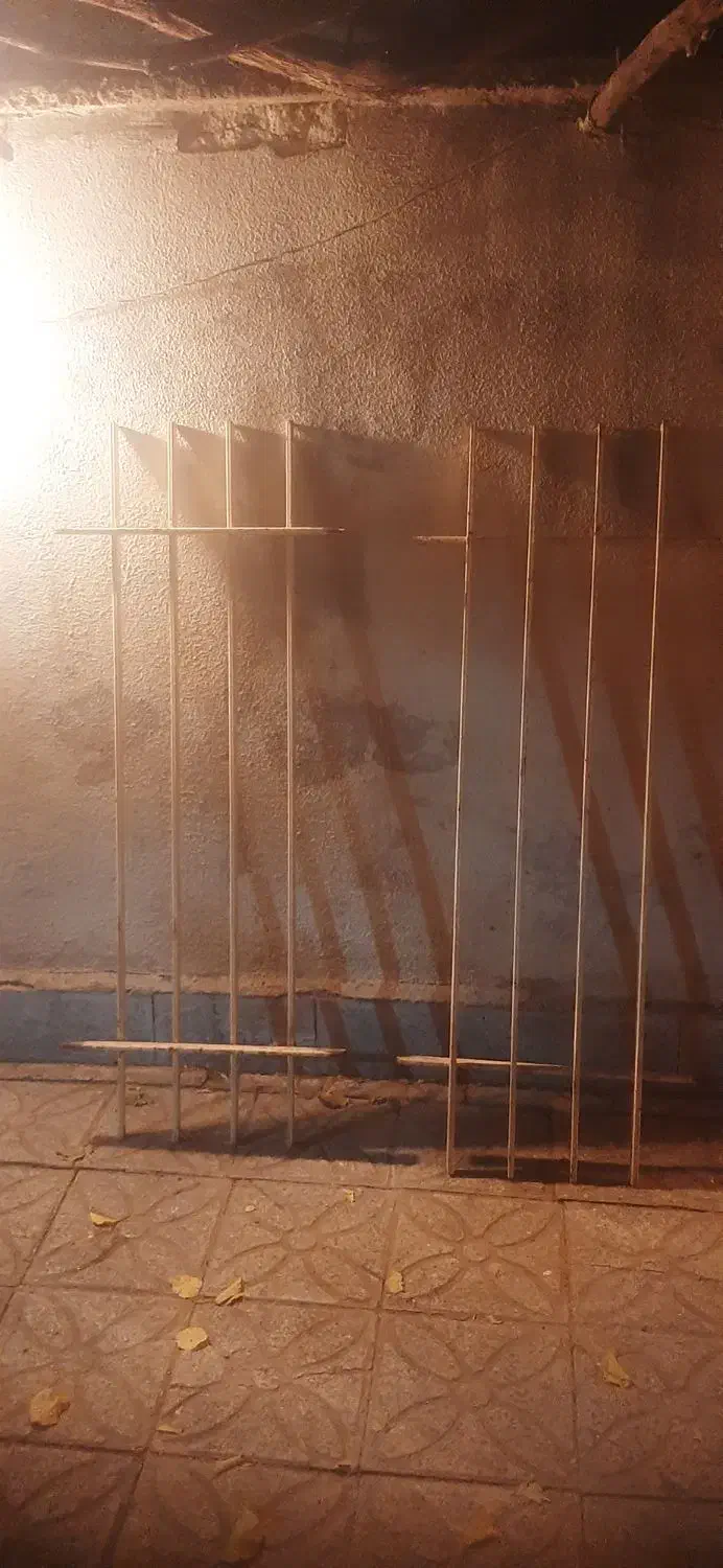 در و پنجره اهنی|مصالح و تجهیزات ساختمان|اراک, |دیوار