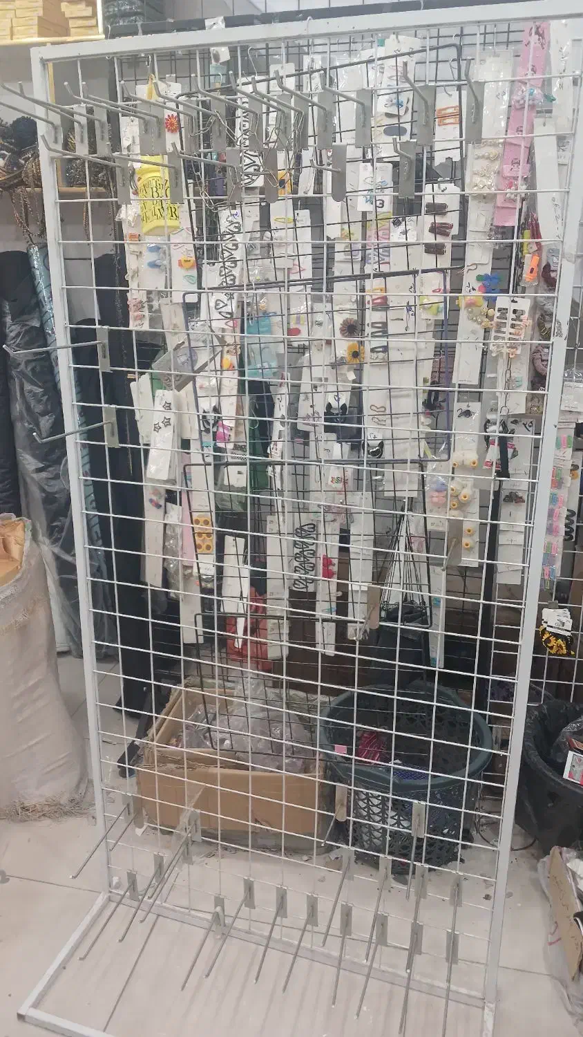 استند خودایستا ابعادیک در دو|فروشگاه و مغازه|دهدشت, |دیوار