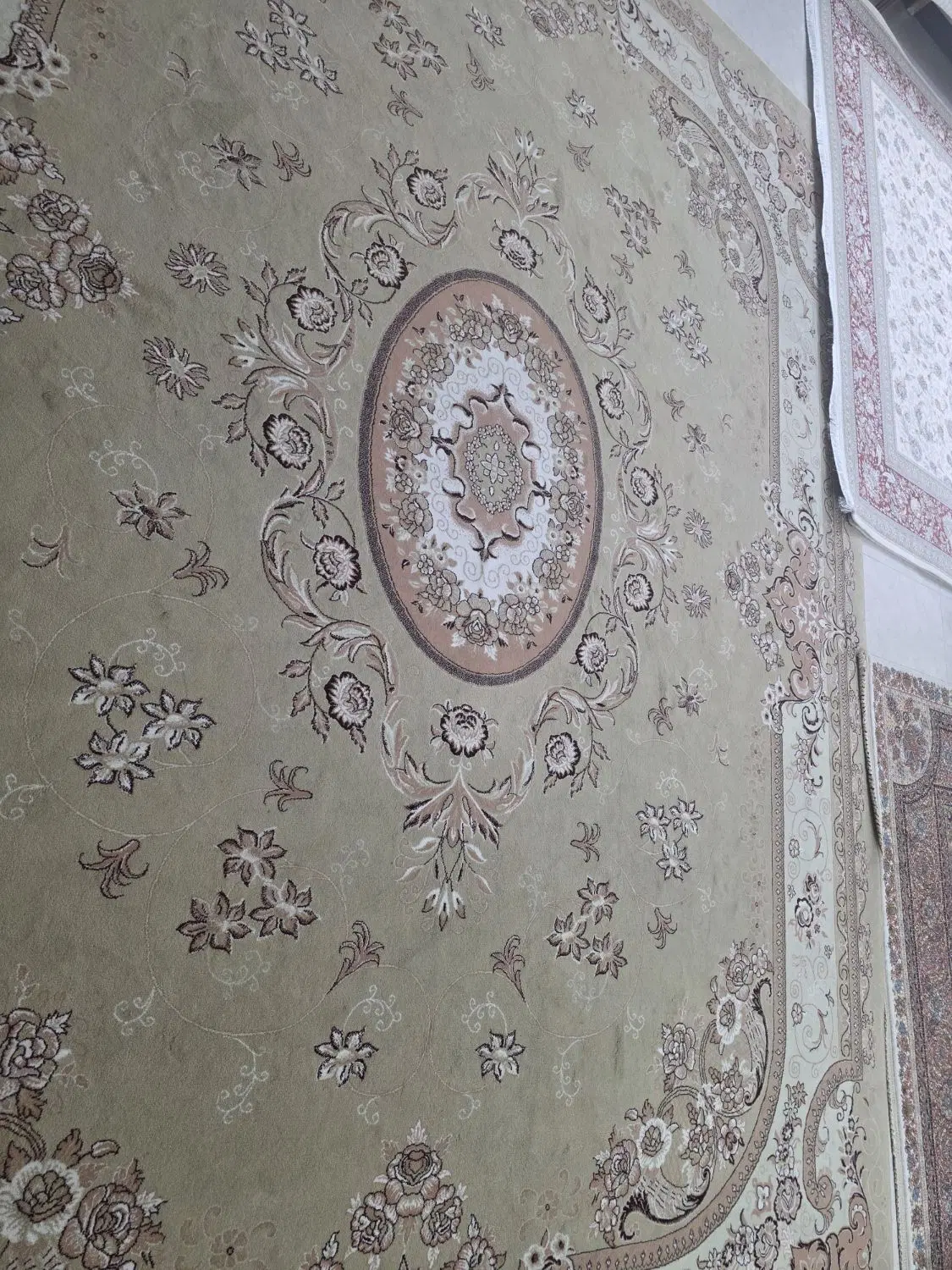 فرش ۹متری ۷۰۰شانه|فرش|مشهد, سناباد|دیوار