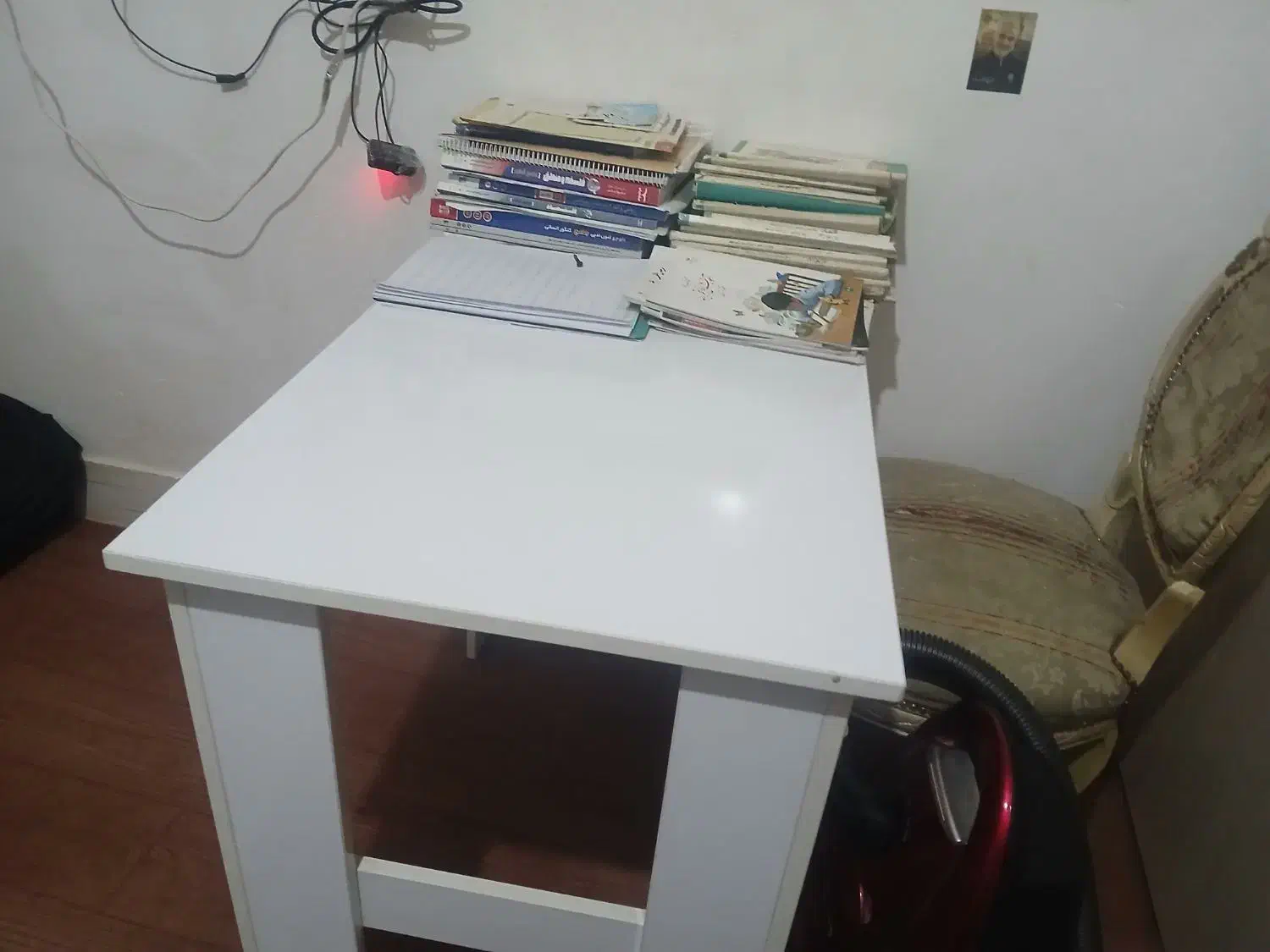 میز مطالعه|میز تحریر و کامپیوتر|گنبد کاووس, |دیوار