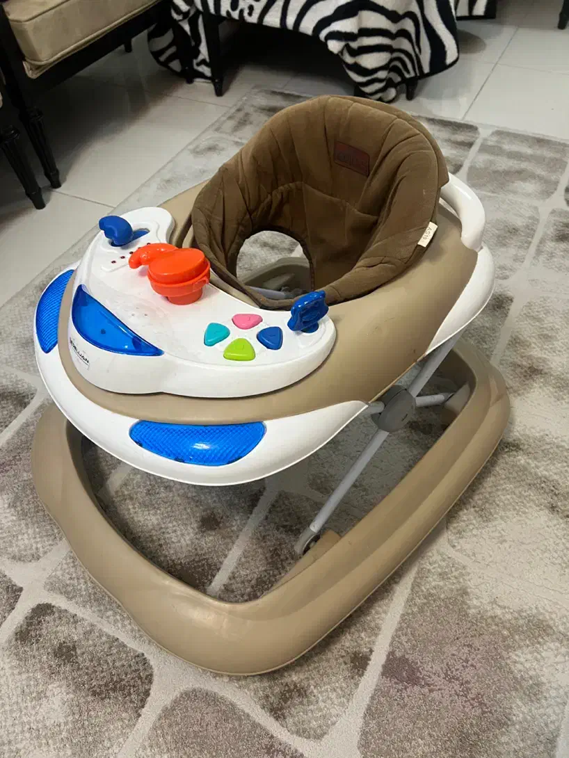 روروئک دلیجان سالم  کم کارکرد|اسباب و اثاث بچه|تهران, شهرک ولیعصر جنوبی|دیوار