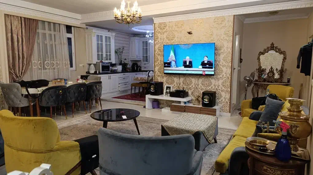 آپارتمان ۱۳۰ متری / فول امکانات / تک واحدی