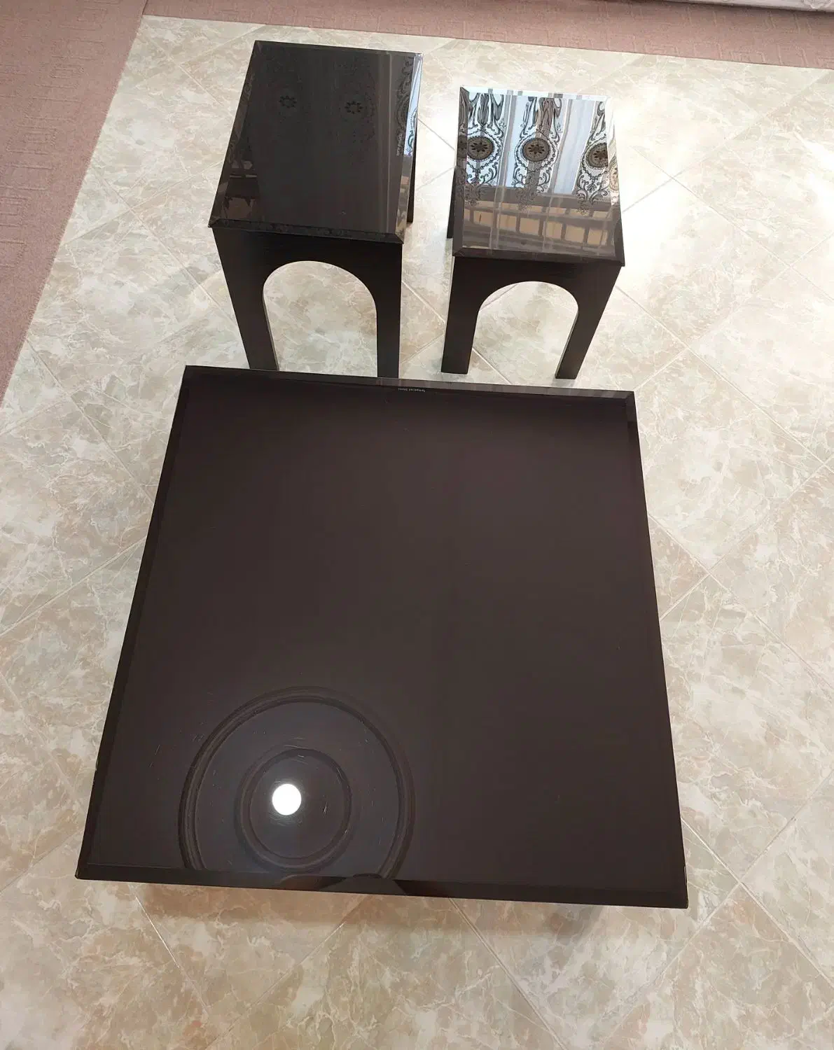 جلو مبلی و عسلی|مبلمان خانگی و میز عسلی|میانه, |دیوار