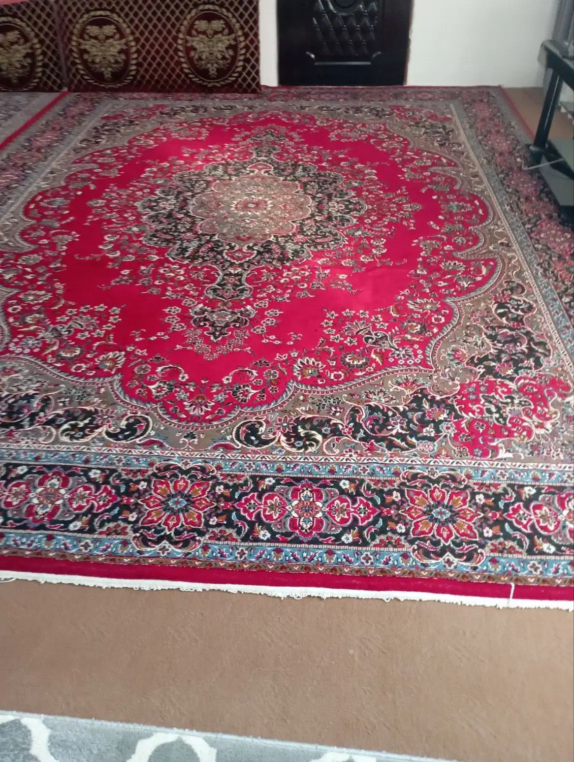 فرش ماشینی|فرش|کبودرآهنگ, |دیوار