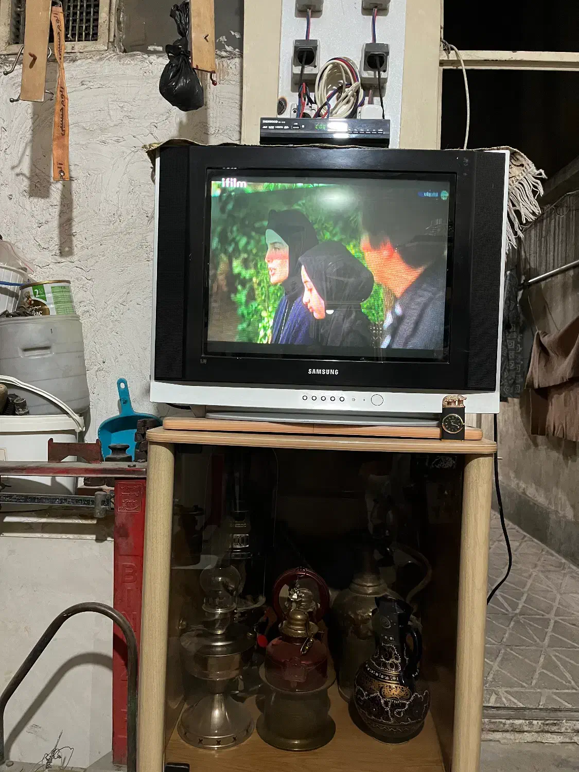 تلوزیون ۲۱|تلویزیون و پروژکتور|تهران, گلچین|دیوار