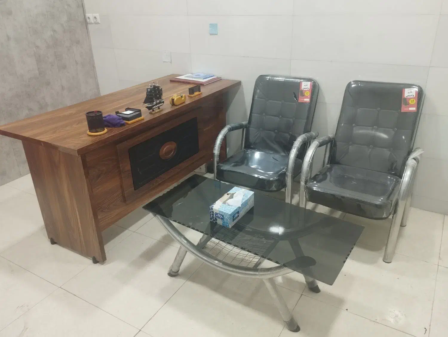 میز و صندلی|دفتر کار|بندر ماهشهر, |دیوار