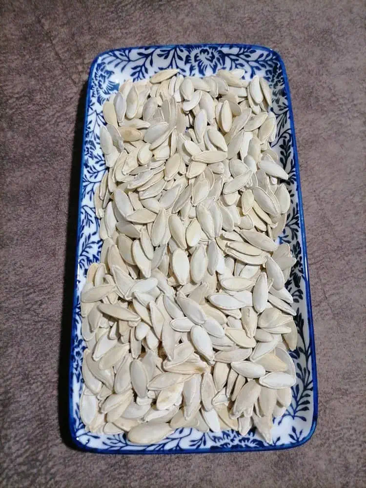 تخمه کدو.خشک وتمیز برعکس بقیه فقط خورده فروشی..|خوردنی و آشامیدنی|گنبد کاووس, |دیوار