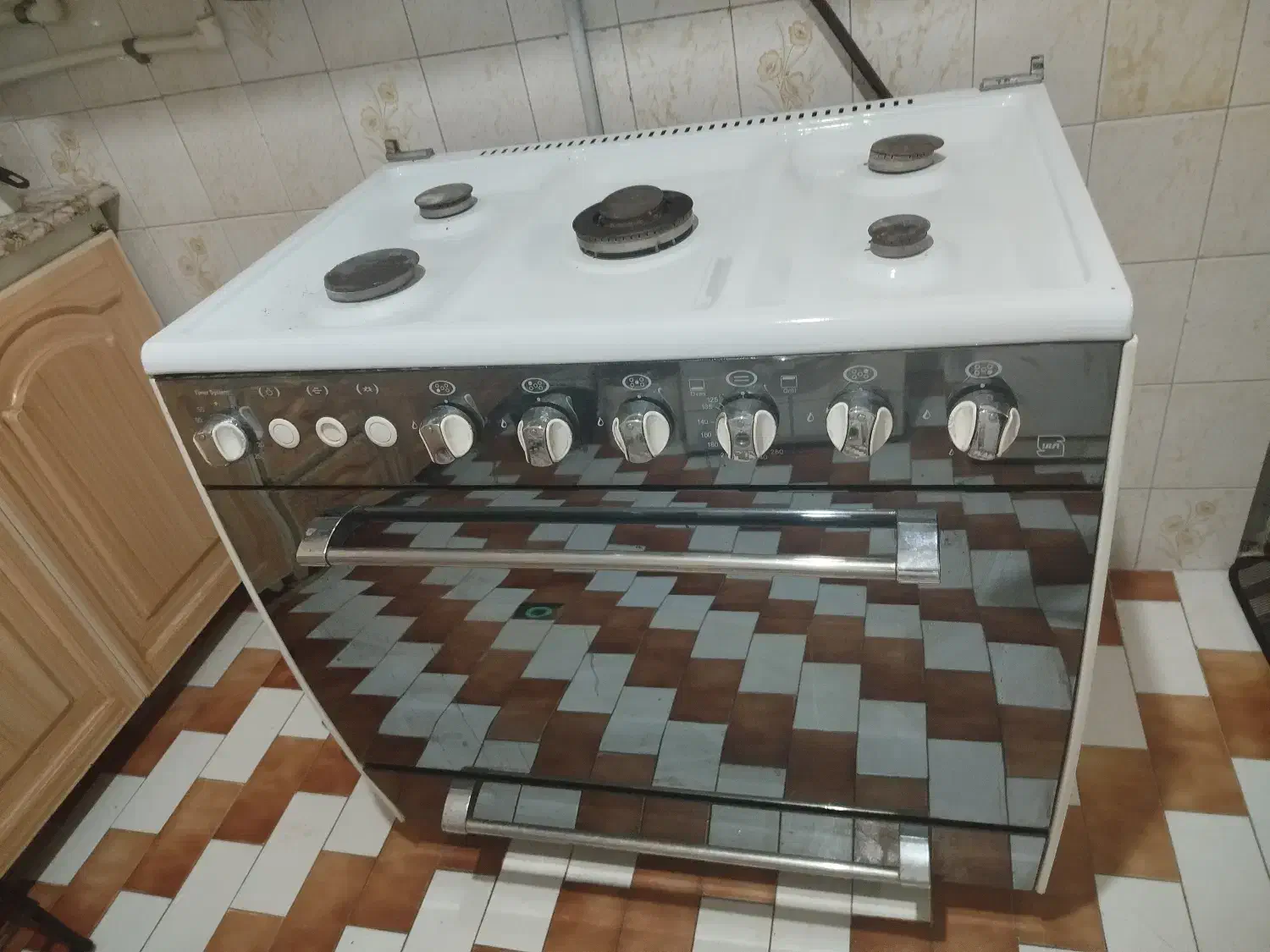 اجاق گاز فردار|اجاق گاز و لوازم برقی پخت‌وپز|مشهد, کارمندان دوم|دیوار