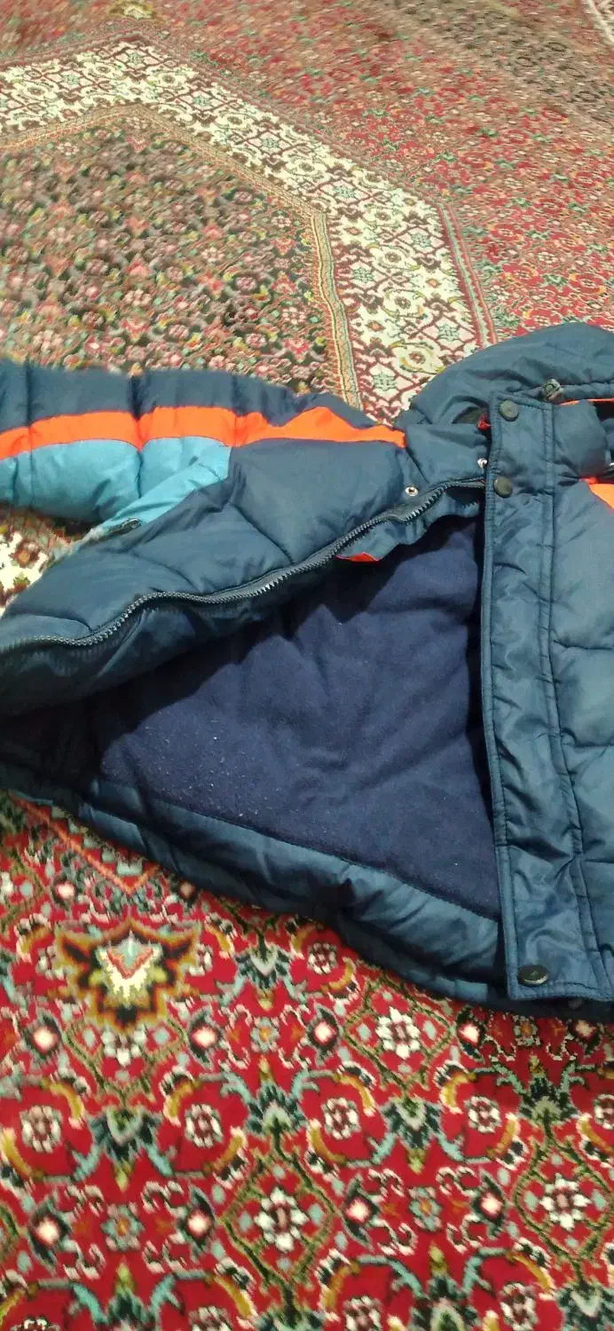 دوتا کاپشن پسرانه دو تا کاپشن دخترانه|کفش و لباس بچه|اردبیل, |دیوار