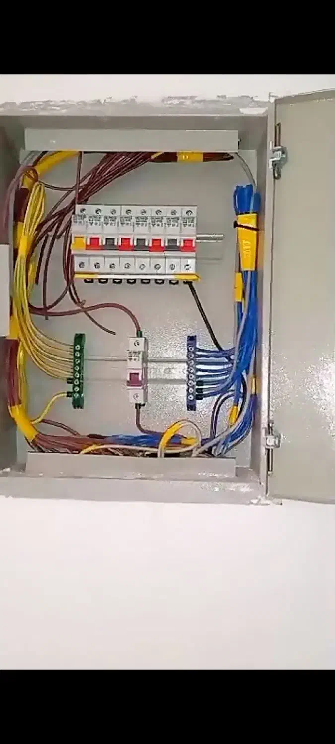 برق کار ساختمان|خدمات پیشه و مهارت|بجنورد, |دیوار