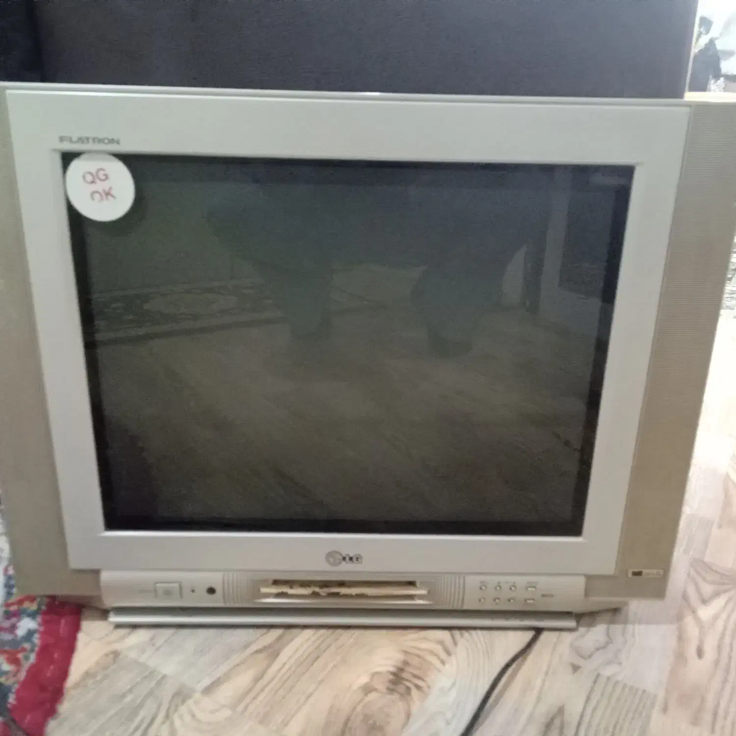 تلویزیون|تلویزیون و پروژکتور|سنگر, |دیوار