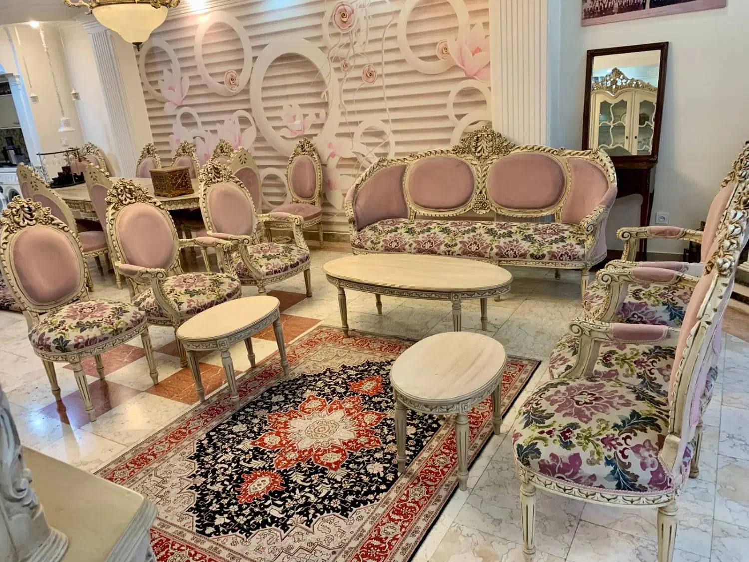 مبلمان سلطنتی ۹ نفره - کیفیت و ساخت صادراتی|مبلمان خانگی و میز عسلی|تهران, سازمان برنامه جنوبی|دیوار